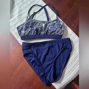 Kona Sol 2 Piece swimsuit Navy & White Ladies Small Criss Cross Straps